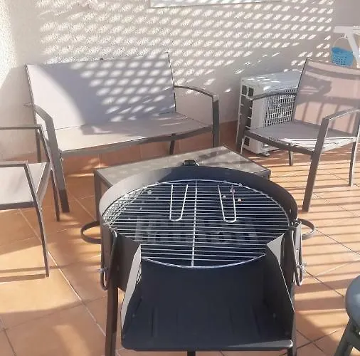 Fantastic, 100 Meters From The كان بيكافورت